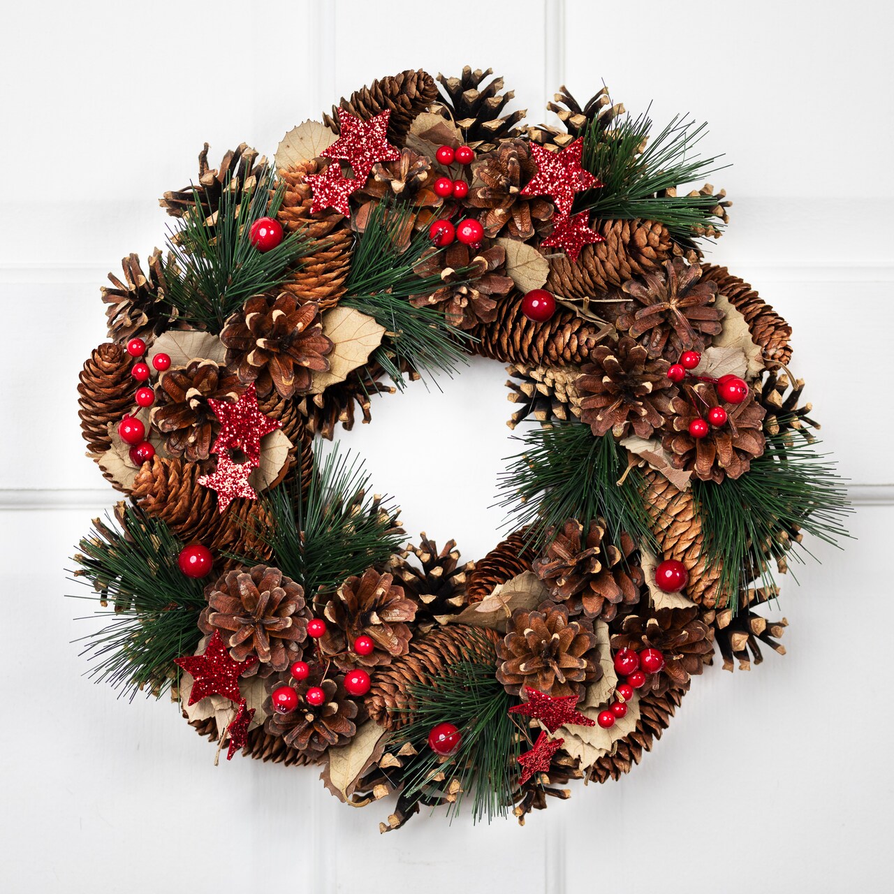 Northlight Pinecones and Glittered Stars Christmas Wreath - 13.5" - Unlit